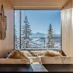 висота 890 Holiday home *